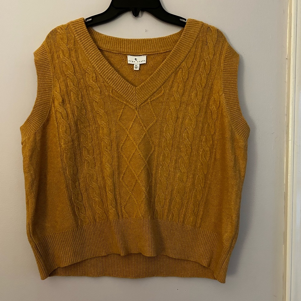 Sweater Vest